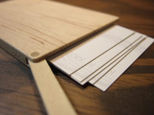 Mẫu hộp đựng card visit gỗ độc đáo nhất